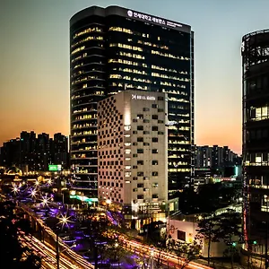 Hotel Manu, Seoel