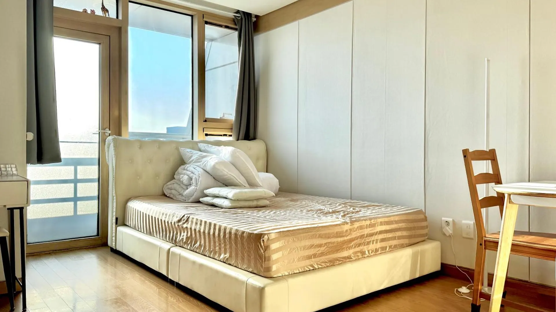 Gangnam City View With Balcony - Netflix & Youtube Free Seoul 0*,  Südkorea